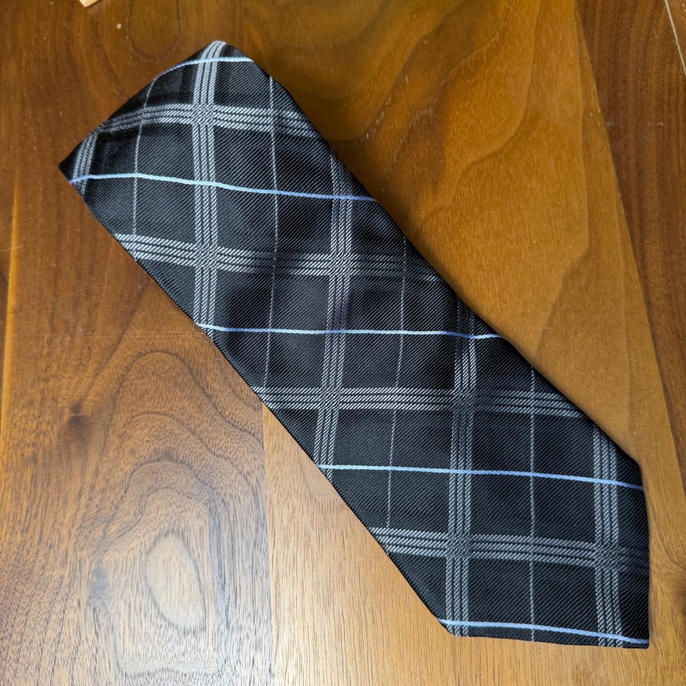 John W‎ Nordstrom Men's Silk Necktie Black Gray Plaid USA Made Career